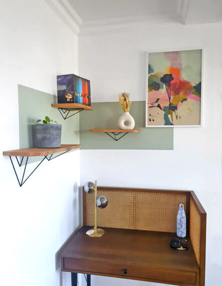 Étagère-scandinave-triangle-Étagère-métal-style-industriel-x2-Rangement-déco-BF14-Couleur-noir-11
